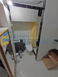 Apartaestudio en arriendo en Laureles, Medellín · foto 6 de 7
