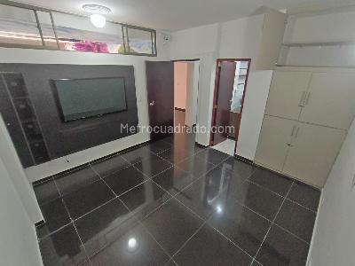 Casa de 3 alcobas en arriendo en Las Acacias, Medellín, 210 m² · foto 11 de 16