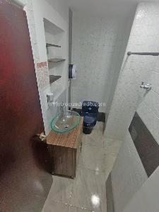 Casa de 3 alcobas en arriendo en Las Acacias, Medellín, 210 m² · foto 12 de 16