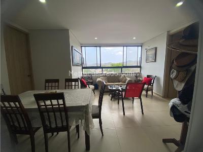 Apartamento en venta en Los Alcazares, Santa Marta · foto 10 de 20