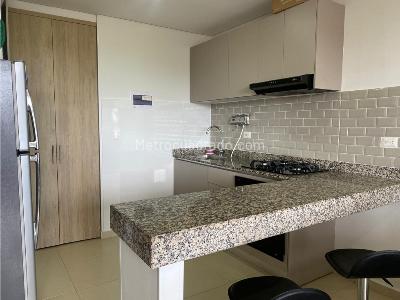 Apartamento en venta en Los Alcazares, Santa Marta · foto 18 de 20