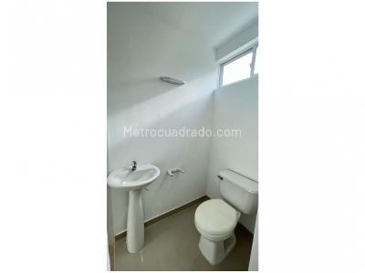 Apartamento de 4 alcobas en venta en Polideportivo, Santa Marta, 126 m² · foto 4 de 19