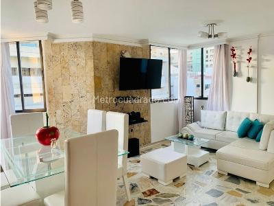 Apartamento en venta en Rodadero, Santa Marta · foto 2 de 5
