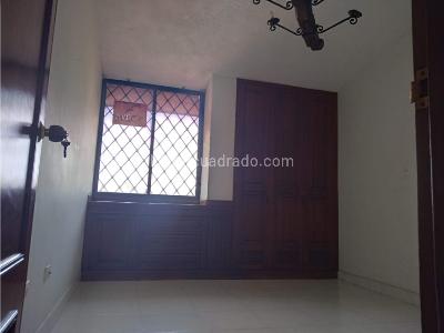 Apartamento de 2 alcobas en venta en Av, Santa Marta, 137 m² · foto 11 de 19