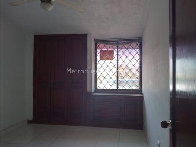 Apartamento de 2 alcobas en venta en Av, Santa Marta, 137 m² · foto 12 de 19