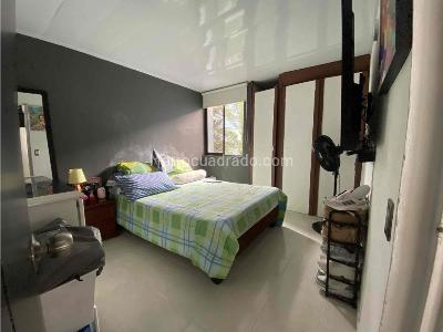 Apartamento de 3 alcobas en venta en Cristobal Colon, Cali, 61 m² · foto 8 de 18