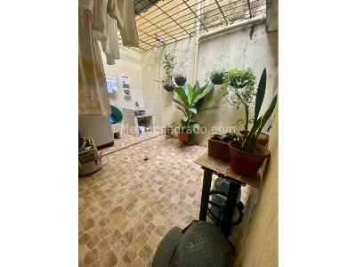 Casa de 5 alcobas en venta en Santa Elena, Cali, 270 m² · foto 14 de 17