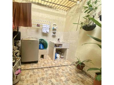 Casa de 5 alcobas en venta en Santa Elena, Cali, 270 m² · foto 16 de 17