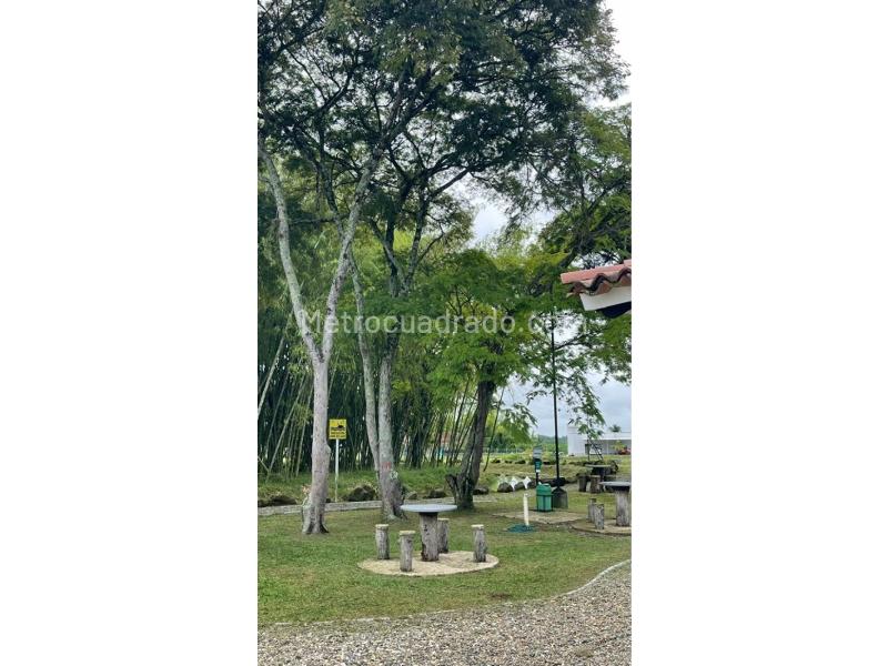 Lote en Venta, El Laguito, Jamundi - Más