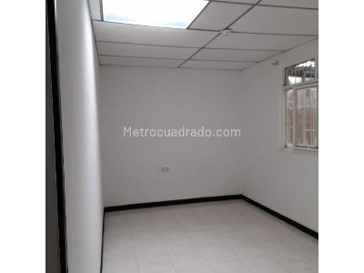 Casa de 5 alcobas en venta en San Carlos, Cali, 245 m² · foto 5 de 15