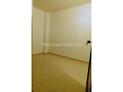 Casa de 5 alcobas en venta en Ciudad Cordoba, Cali, 70 m² · foto 2 de 16