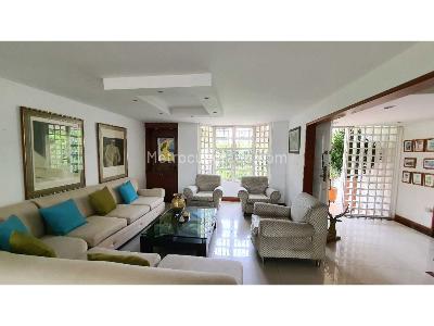 Casa de 4 alcobas en venta en Santa Teresita, Cali, 372 m² · foto 5 de 20