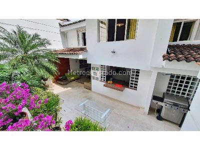 Casa de 4 alcobas en venta en Santa Teresita, Cali, 372 m² · foto 11 de 20