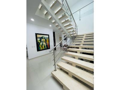 Casa de 5 alcobas en venta en Pance, Cali, 1000 m² · foto 3 de 20