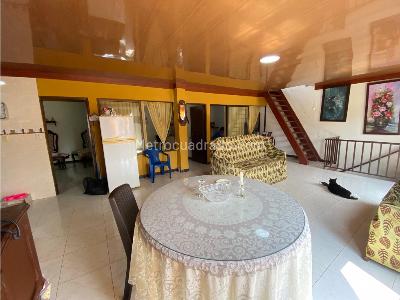 Casa de 5 alcobas en venta en Los Libertadores, Cali, 69 m² · foto 2 de 18