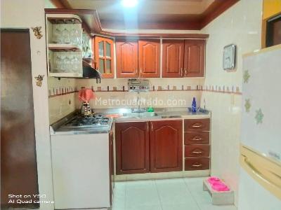 Casa de 5 alcobas en venta en Los Libertadores, Cali, 69 m² · foto 4 de 18