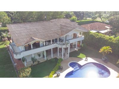 Casa de 5 alcobas en venta en Pance, Cali, 1217 m² · foto 2 de 16