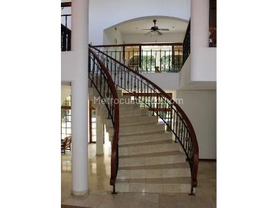 Casa de 5 alcobas en venta en Pance, Cali, 1217 m² · foto 4 de 16