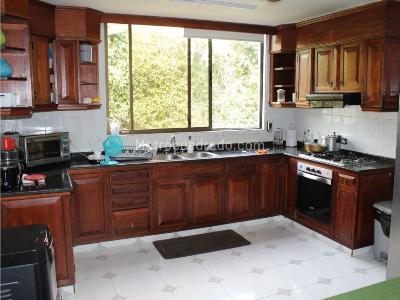 Casa de 5 alcobas en venta en Pance, Cali, 1217 m² · foto 13 de 16