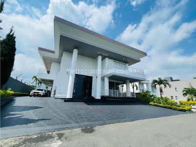 Casa de 3 alcobas en venta en Pance, Cali, 1080 m² · foto 2 de 18