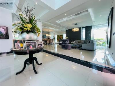 Casa de 3 alcobas en venta en Pance, Cali, 1080 m² · foto 3 de 18
