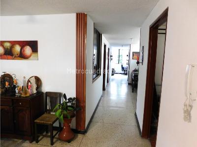 Apartamento de 3 alcobas en venta en Santa Anita, Cali, 119 m² · foto 7 de 20