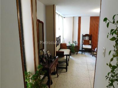 Apartamento de 3 alcobas en venta en Santa Anita, Cali, 119 m² · foto 12 de 20