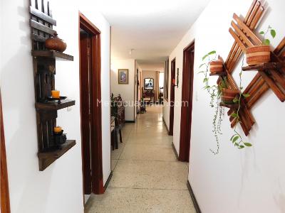 Apartamento de 3 alcobas en venta en Santa Anita, Cali, 119 m² · foto 13 de 20