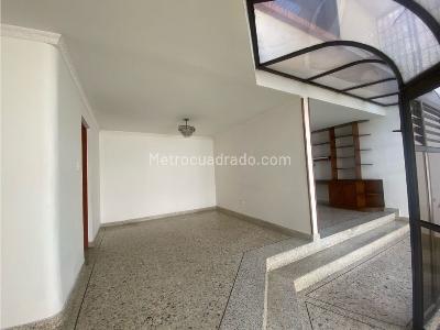 Casa de 5 alcobas en venta en El Ingenio, Cali, 353 m² · foto 12 de 20