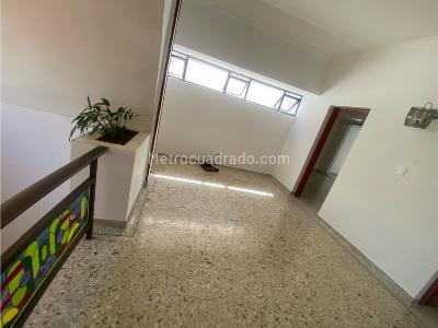 Casa de 5 alcobas en venta en El Ingenio, Cali, 353 m² · foto 19 de 20