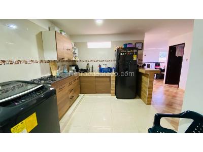 Casa de 5 alcobas en venta en Villa Colombia, Cali, 304 m² · foto 10 de 20