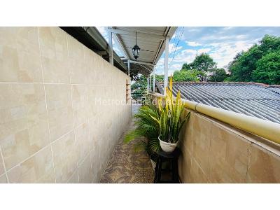 Casa de 5 alcobas en venta en Villa Colombia, Cali, 304 m² · foto 16 de 20