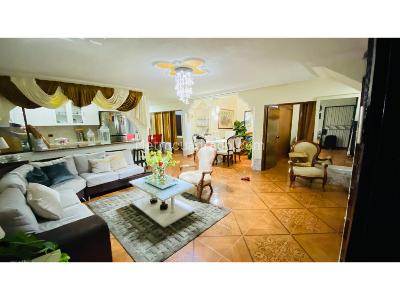 Casa de 5 alcobas en venta en Villa Colombia, Cali, 304 m² · foto 17 de 20