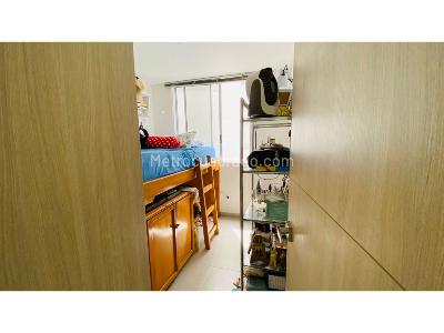 Apartamento de 2 alcobas en venta en Cristales, Cali, 83 m² · foto 16 de 20