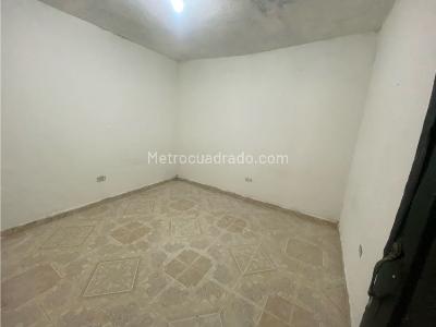 Casa de 4 alcobas en venta en Manuela Beltran, Cali, 120 m² · foto 3 de 13