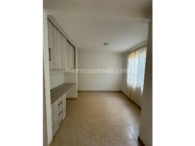 Apartamento de 2 alcobas en venta en Aguacatal, Cali, 55 m² · foto 3 de 19