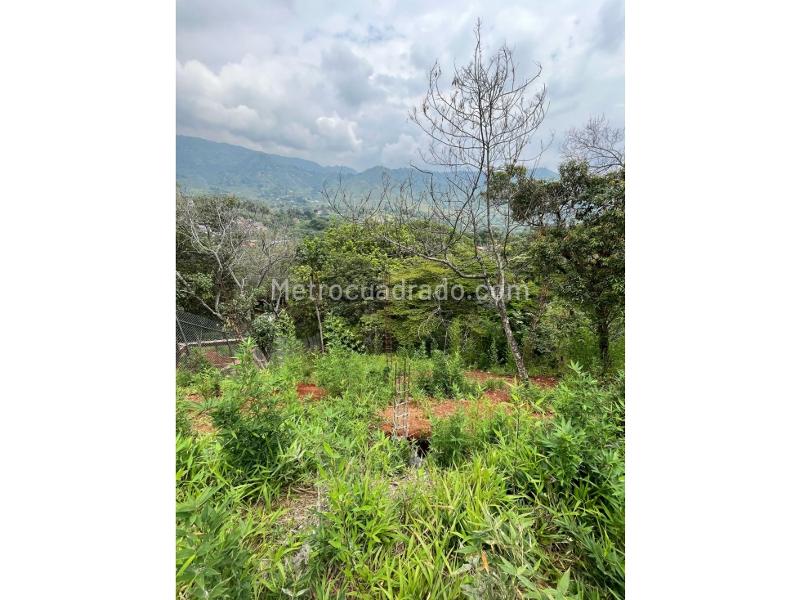 Lote en Venta, La Reforma, Cali - Más