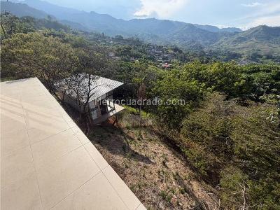 Apartaestudio en venta en La Reforma, Cali, 419 m² · foto 2 de 8