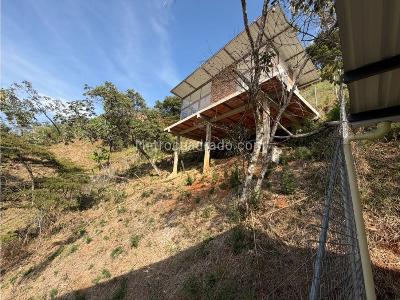 Apartaestudio en venta en La Reforma, Cali, 419 m² · foto 5 de 8