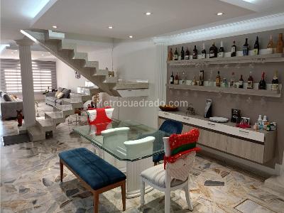 Casa de 5 alcobas en venta en Colseguros, Cali, 192 m² · foto 6 de 20