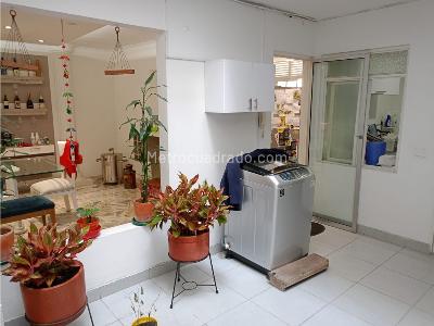 Casa de 5 alcobas en venta en Colseguros, Cali, 192 m² · foto 11 de 20