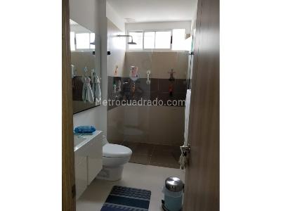 Apartamento de 4 alcobas en venta en Santa Teresita, Cali, 147 m² · foto 11 de 17