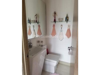 Apartamento de 4 alcobas en venta en Santa Teresita, Cali, 147 m² · foto 12 de 17