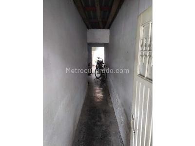 Casa en venta en San Pedro Claver, Cali · foto 3 de 12