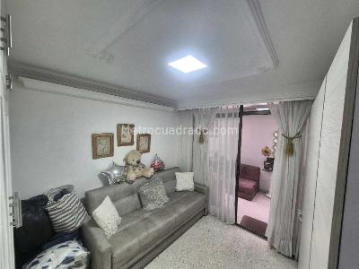 Apartamento de 3 alcobas en venta en Capri, Cali, 131 m² · foto 18 de 20