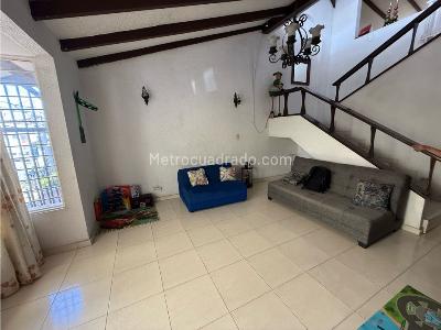 Casa de 5 alcobas en venta en El Bosque, Cali, 250 m² · foto 19 de 20
