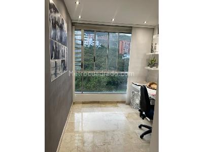 Apartamento de 3 alcobas en venta en Cristales, Cali, 202 m² · foto 15 de 20