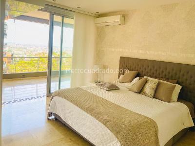 Apartamento de 3 alcobas en venta en Cristales, Cali, 202 m² · foto 16 de 20