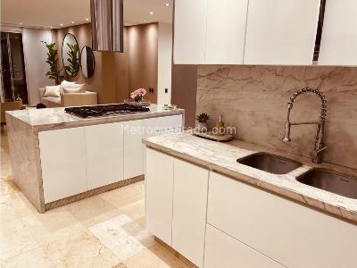Apartamento de 3 alcobas en venta en Cristales, Cali, 202 m² · foto 17 de 20