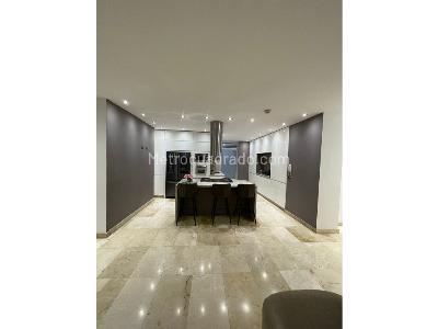 Apartamento de 3 alcobas en venta en Cristales, Cali, 202 m² · foto 2 de 20